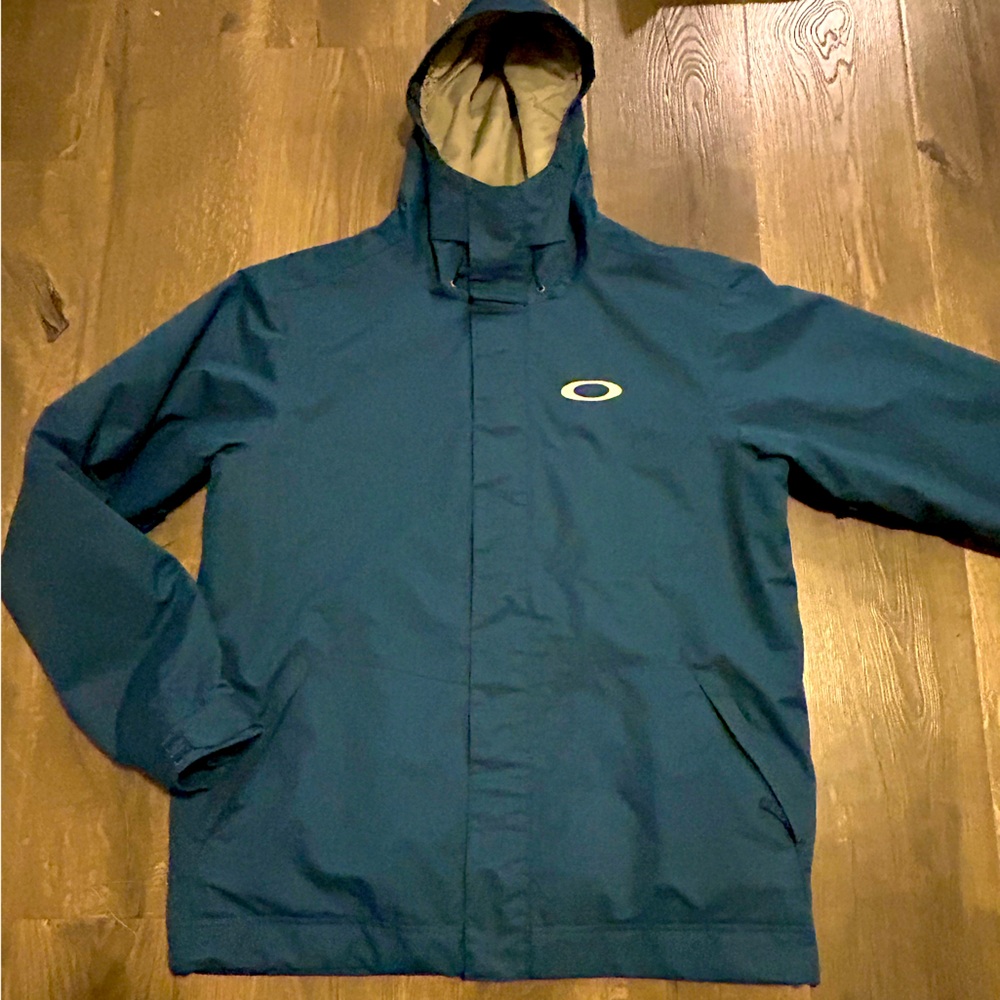 Oakley Winter Ski Snowboard Jacket Blue with hood, Men’s Large